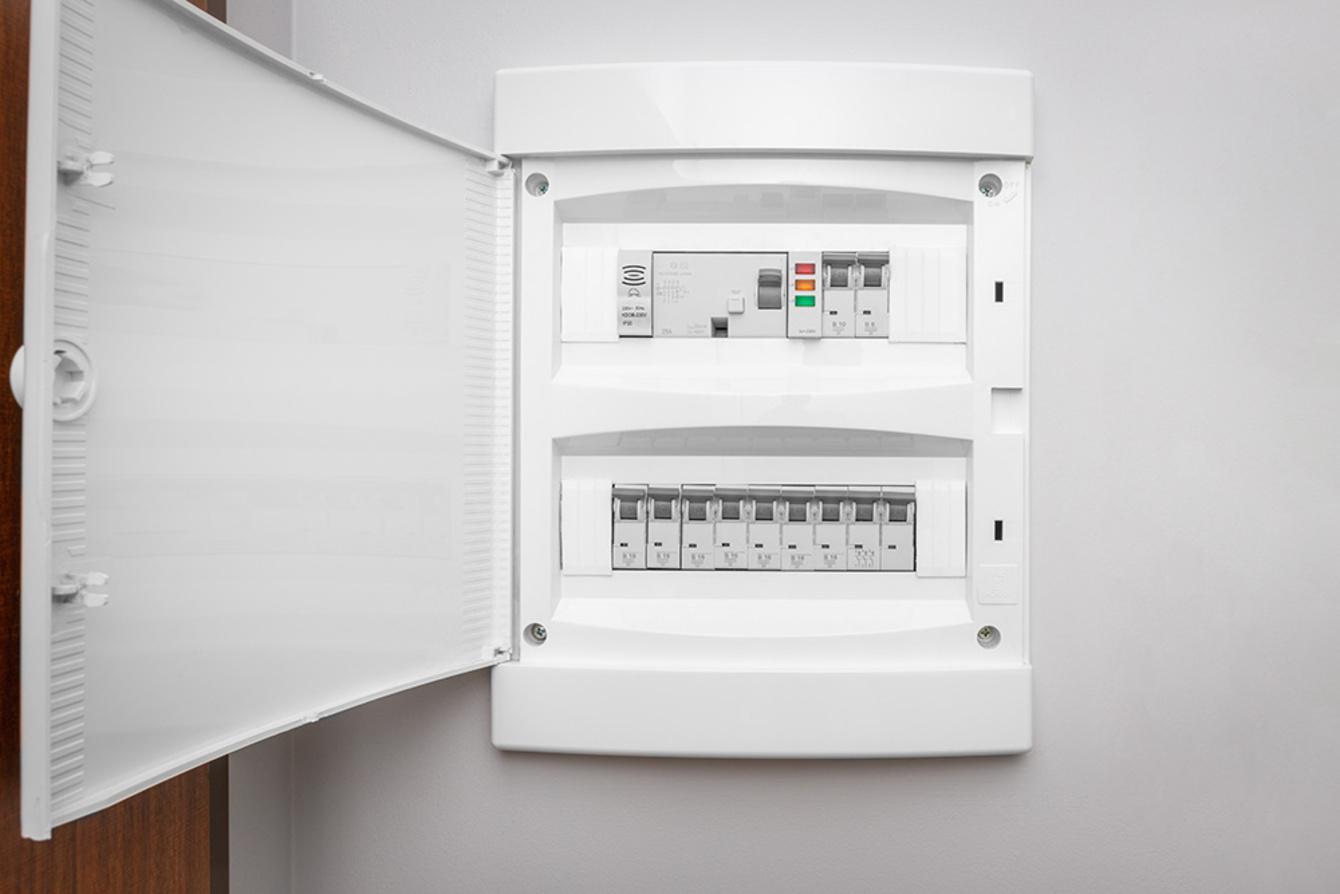 Über­spannungs­schutz bei Elektrotechnik Neudietendorf in Neudietendorf